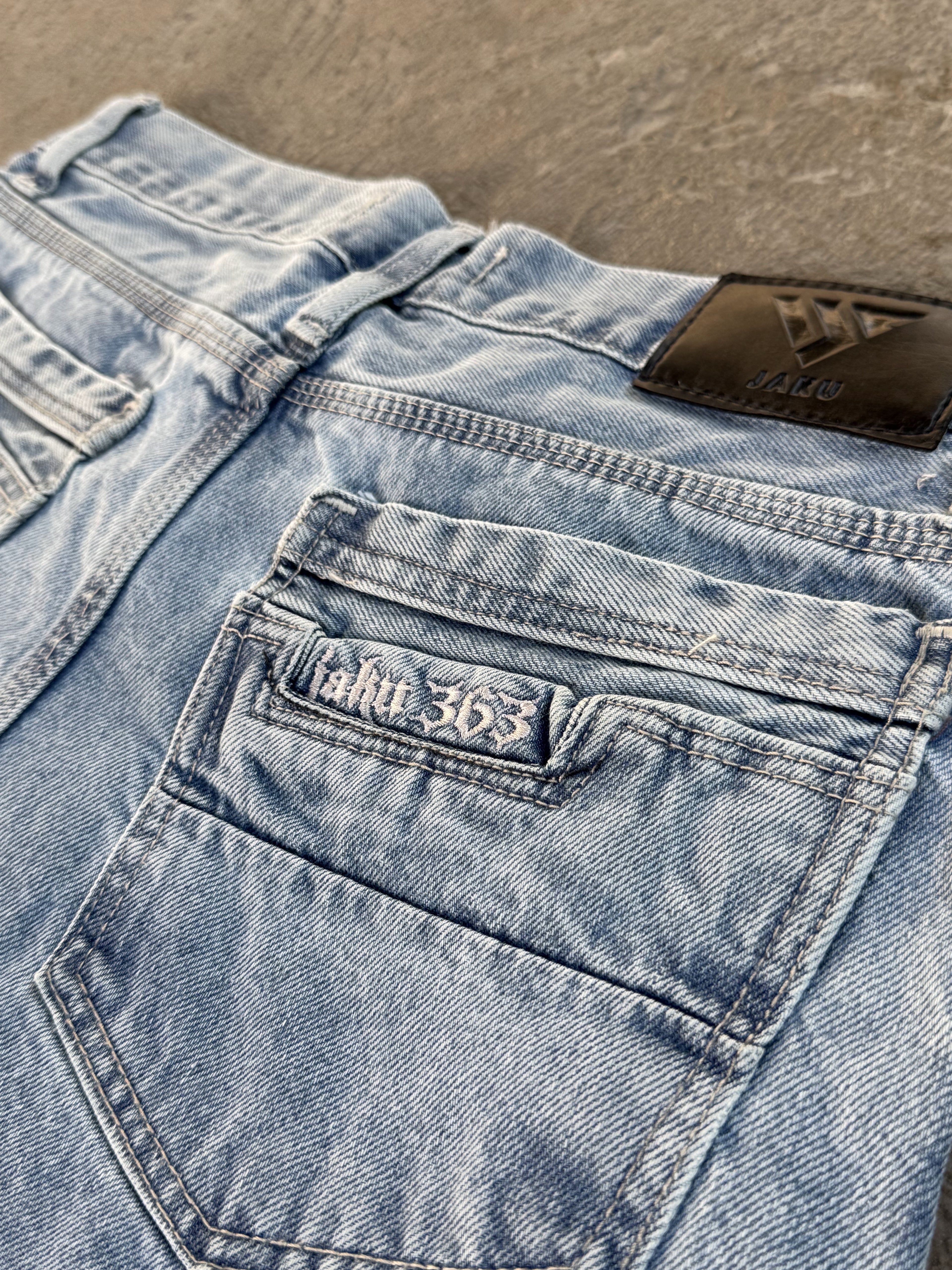 Jean Baggy diseño bolsillo trasero