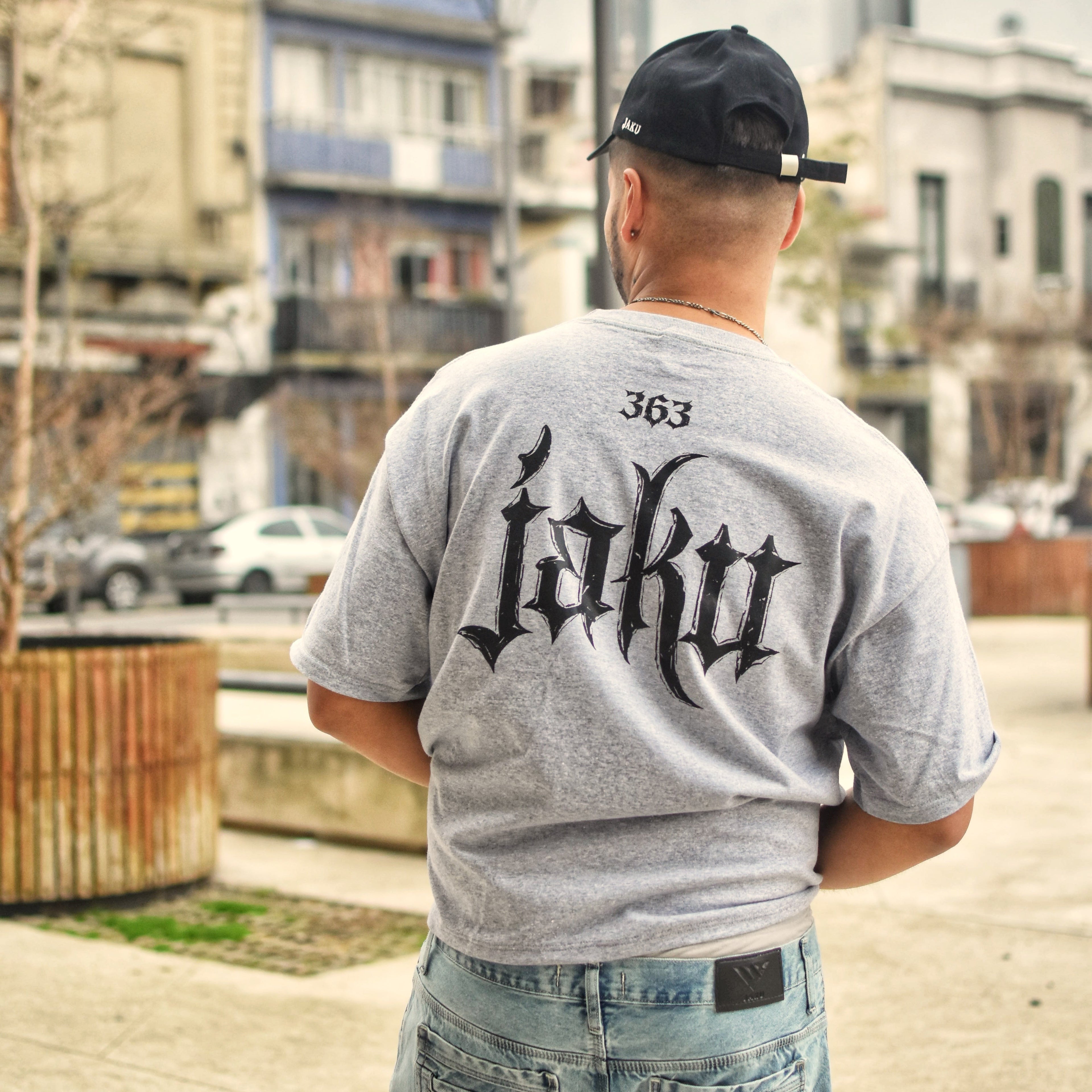 Remera boxy fit jaku363